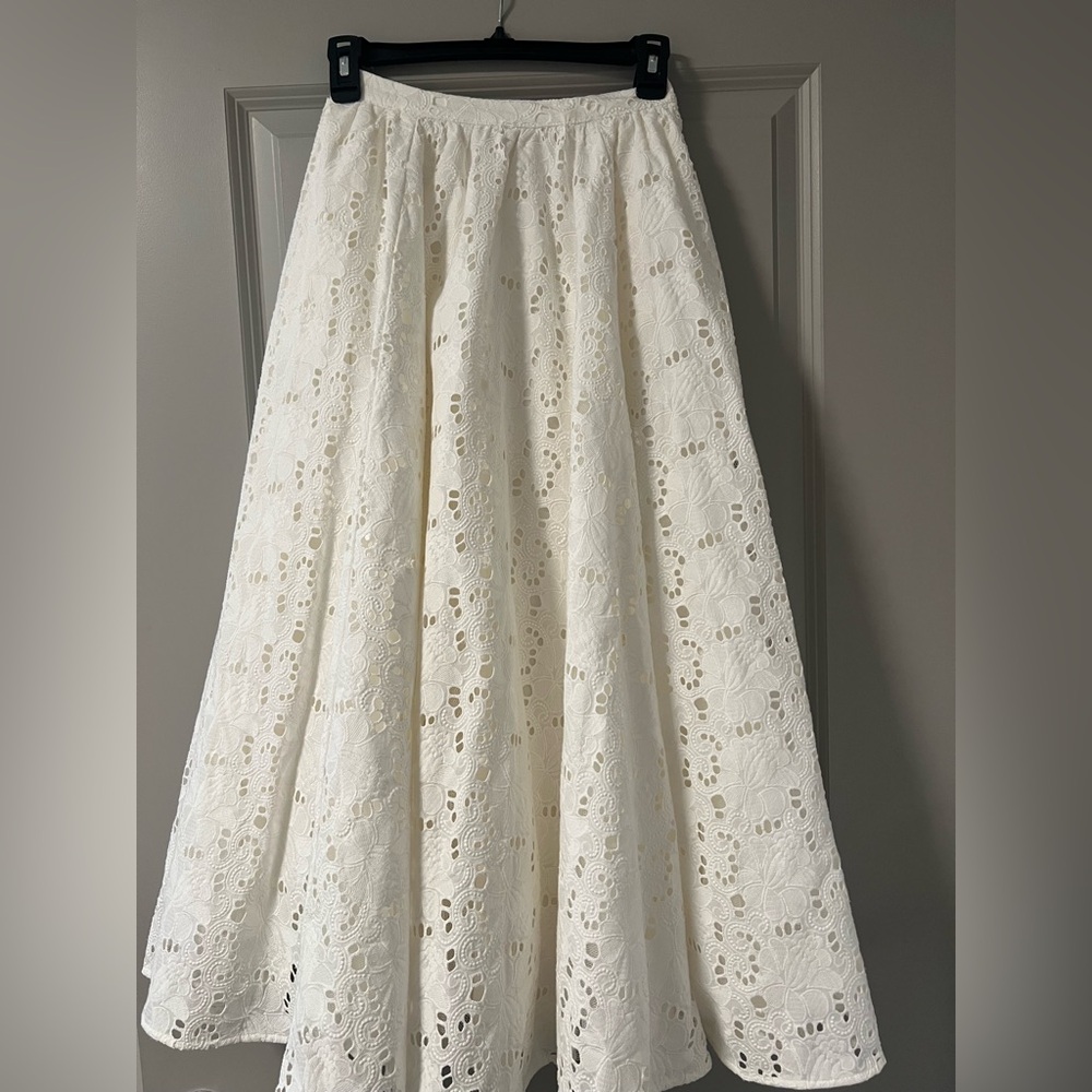 House of cb - Francine White Broderie Anglais Midi Skirt - XS
